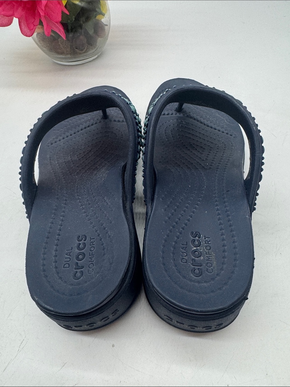 Crocs Navy Sandals with Teal beads Thong Size 6 - Picture 3 of 6